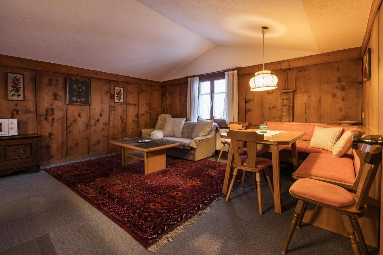 Gasthaus Kreuz Schruns Buitenkant foto
